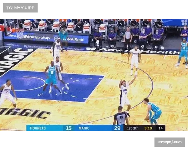 黄蜂火热状态冲击附加赛，三球掌控节奏外线手感滚烫